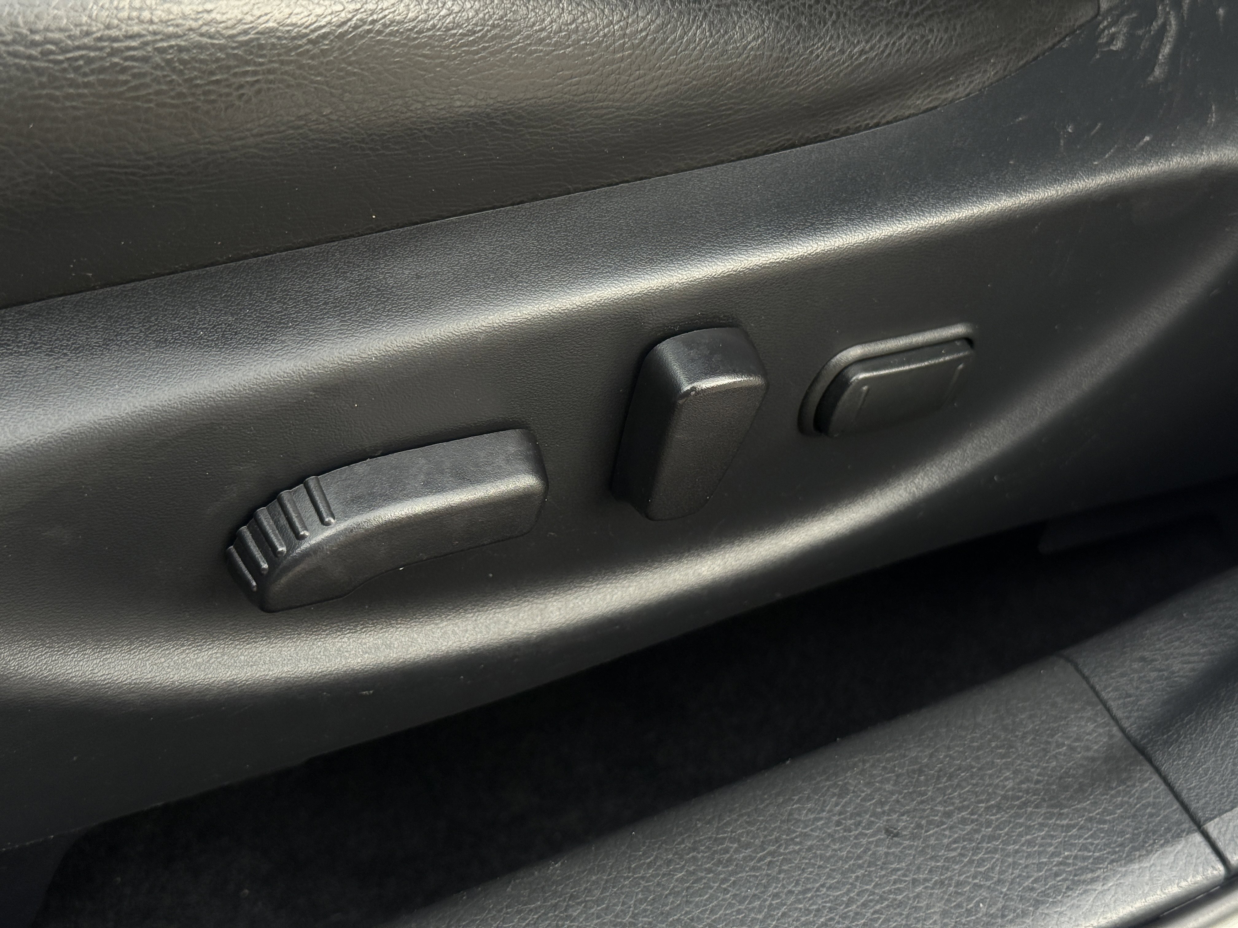 Used 2018 Nissan Maxima 3.5 SV image 29