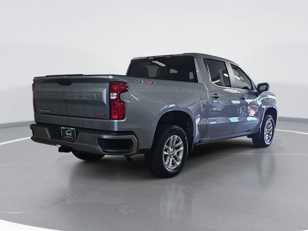 Used 2024 Chevrolet Silverado 1500 RST AWD/4WD image 3