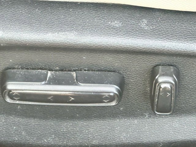 Used 2020 Honda Insight Touring image 8