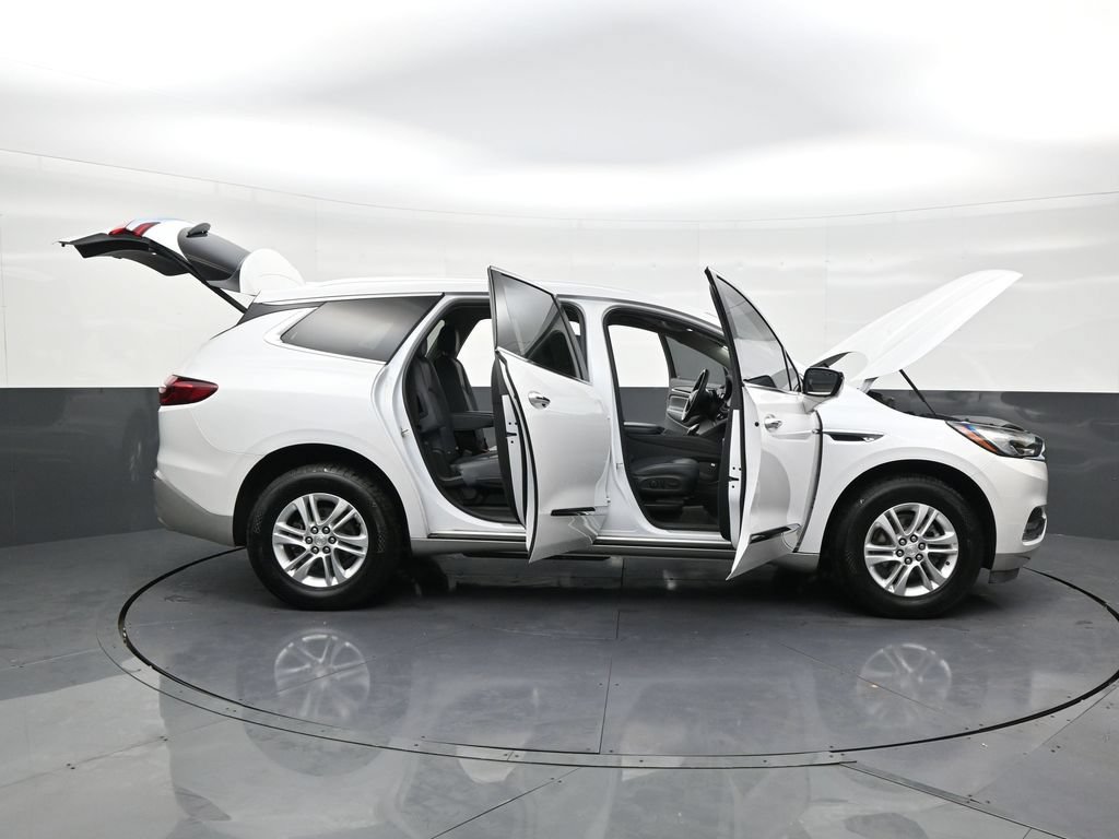 Used 2021 Buick Enclave Essence w/ Sound and Sites Package FWD image 29