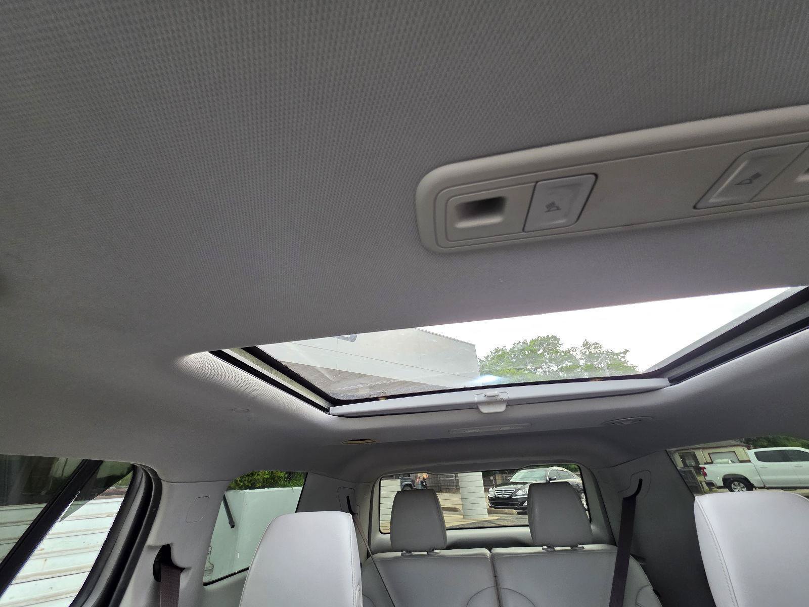 Used 2019 GMC Acadia SLT FWD image 30