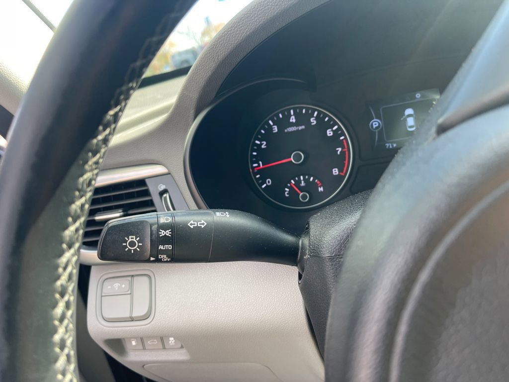 Used 2016 Kia Optima EX image 37