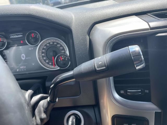 Used 2018 RAM 3500 SLT w/ Luxury Group AWD/4WD image 33