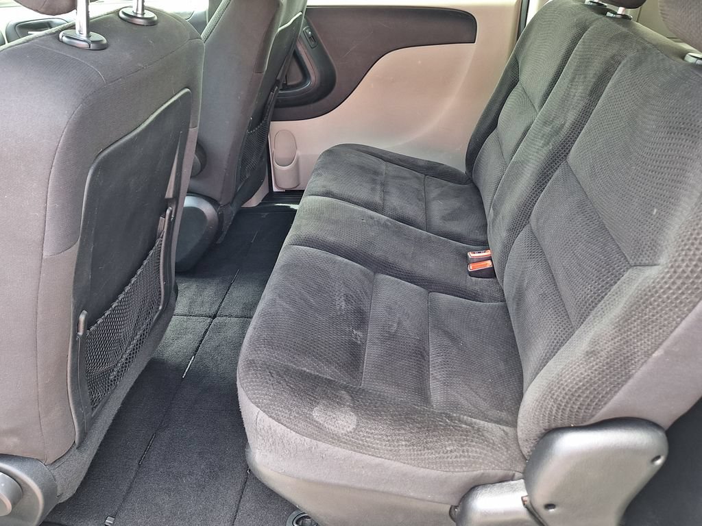 Used 2019 Dodge Grand Caravan SE FWD image 11