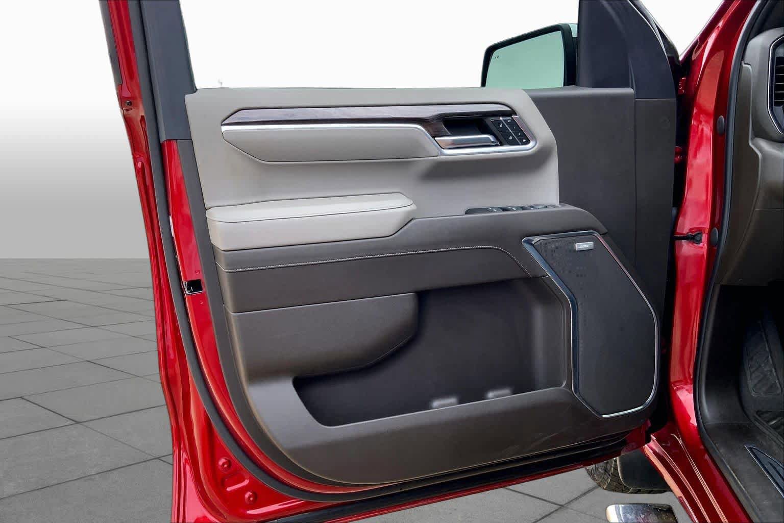 Certified 2023 Chevrolet Silverado 1500 LTZ w/ Technology Package AWD/4WD image 21