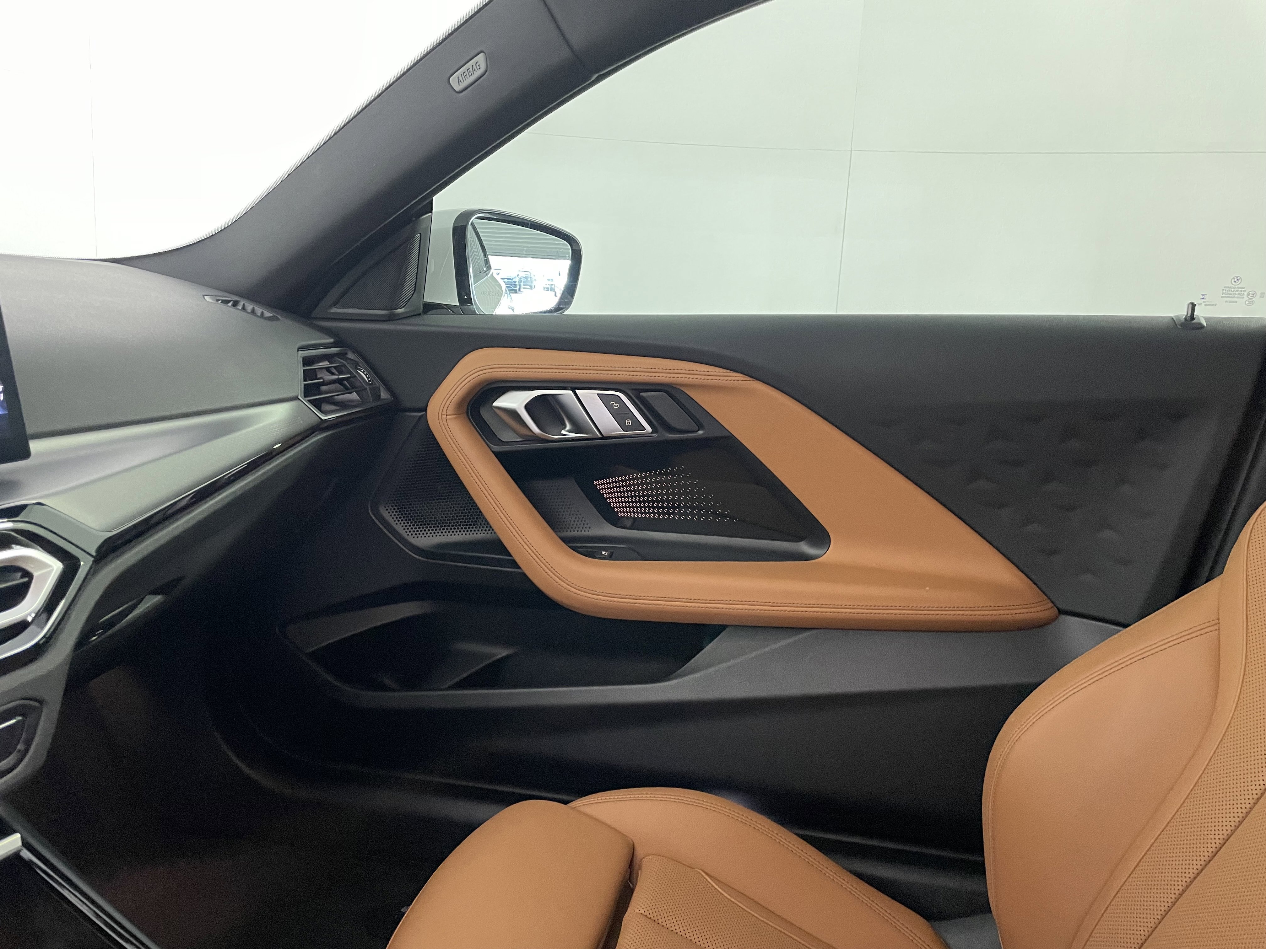 Used 2023 BMW 230i Coupe w/ Premium Package image 12