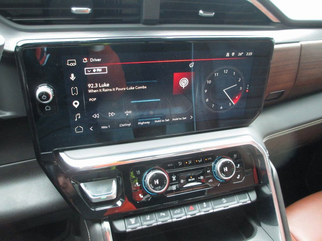 Used 2025 GMC Sierra 2500 Denali Ultimate image 32