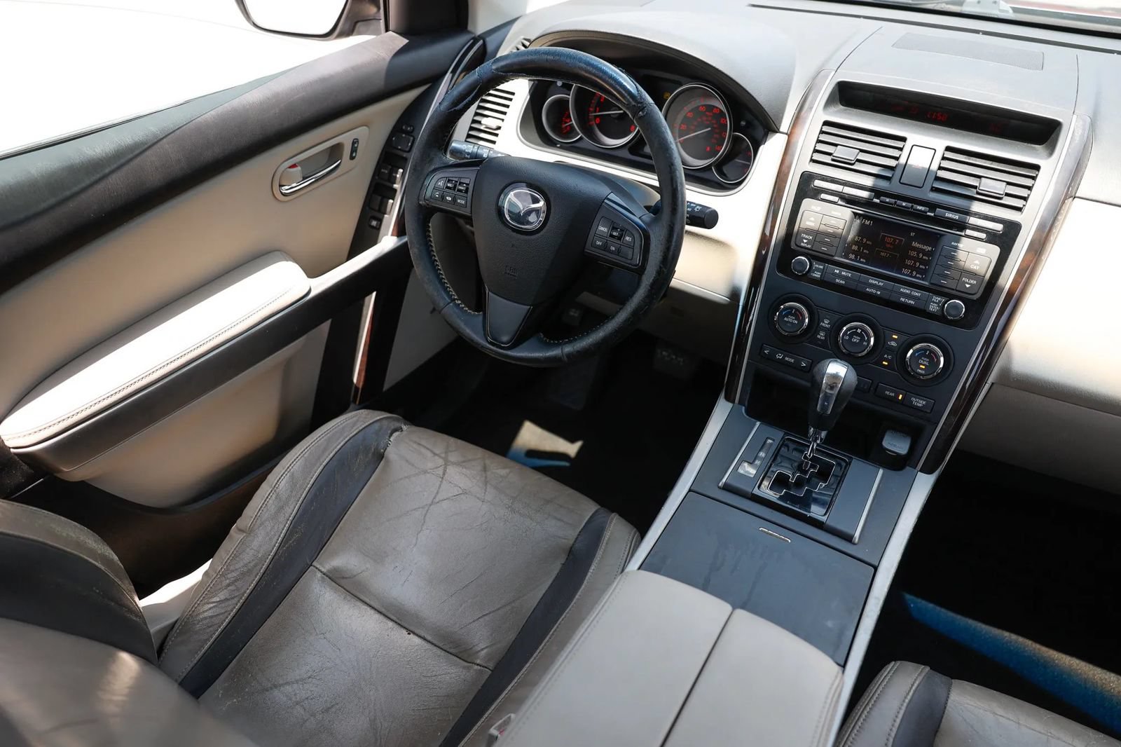Used 2011 MAZDA CX-9 Grand Touring w/ Moonroof & Bose Audio Pkg FWD image 11