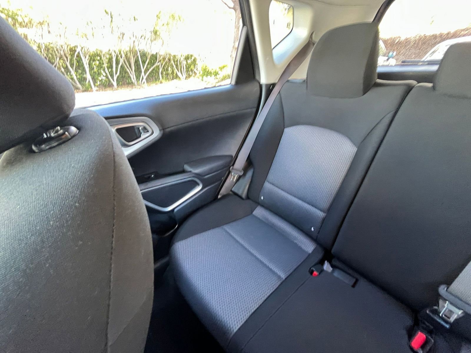 Used 2025 Kia Soul LX w/ LX Technology Package image 37