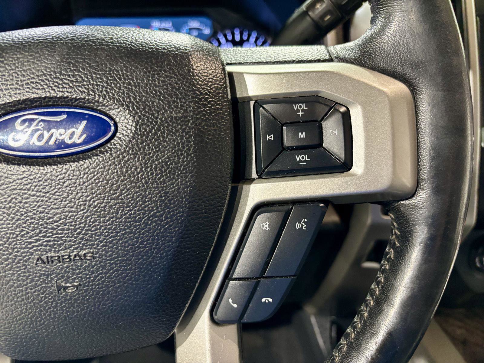 Used 2019 Ford F450 Lariat w/ Lariat Ultimate Package image 28