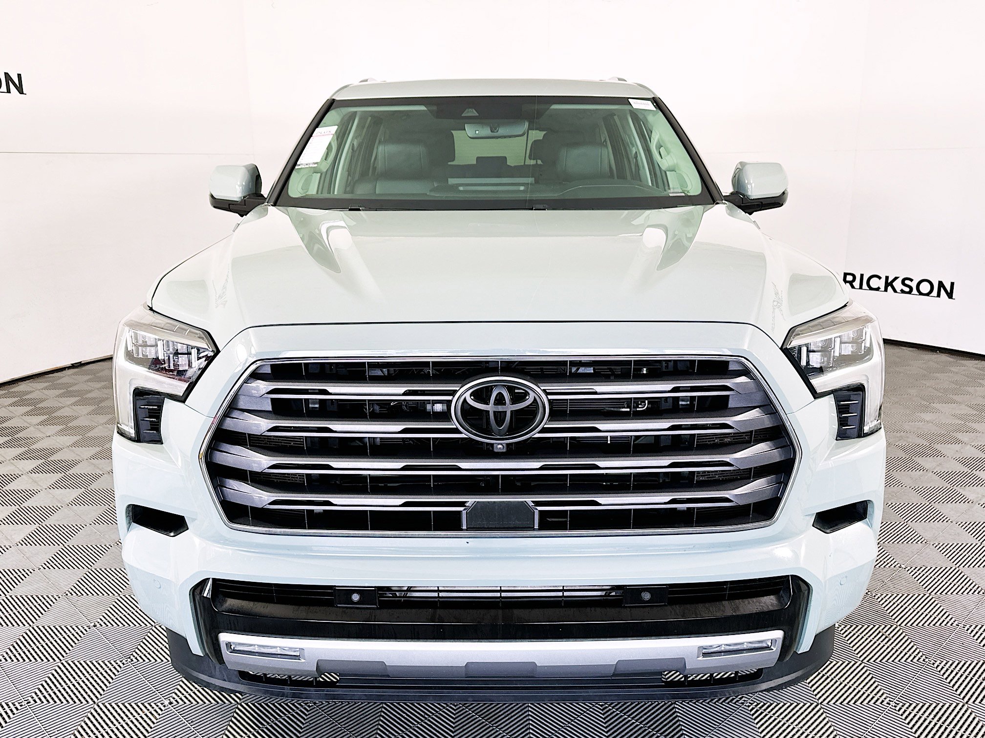 Used 2024 Toyota Sequoia Limited image 8