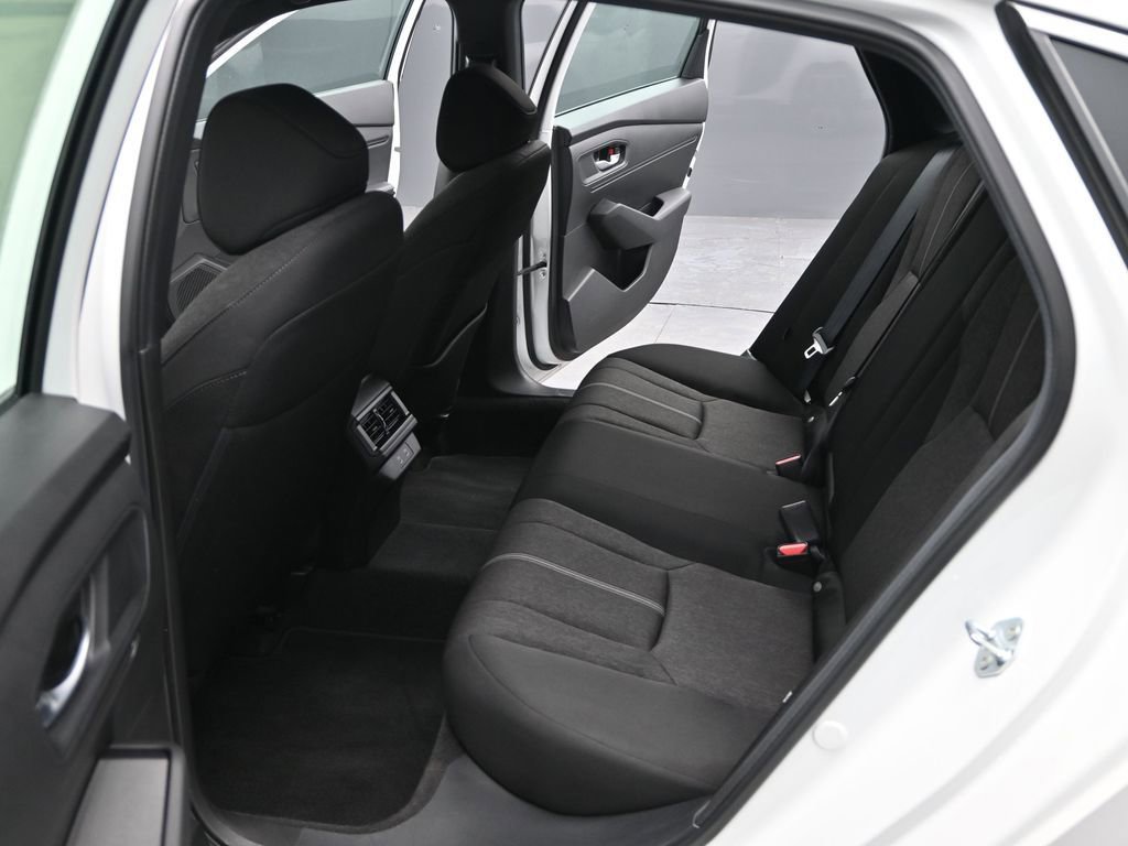 Used 2025 Honda Accord Sport image 15