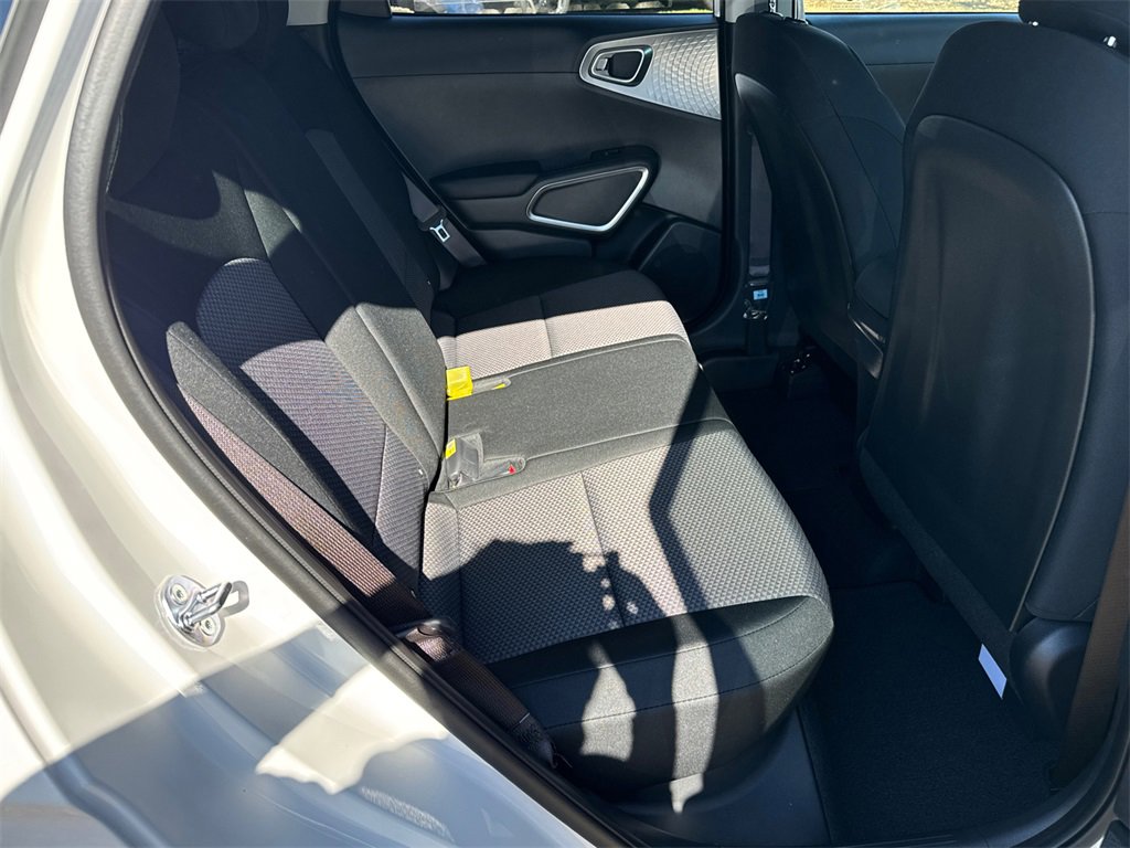 New 2025 Kia Soul LX w/ LX Technology Package image 15