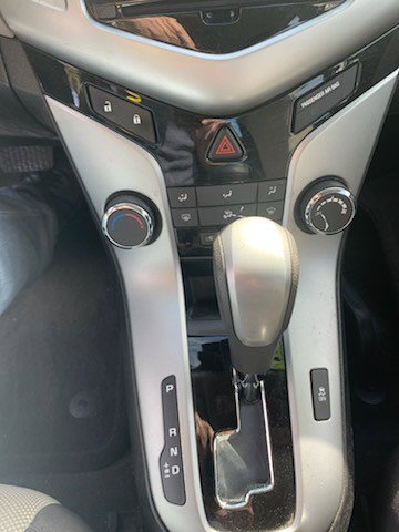 Used 2013 Chevrolet Cruze LS image 7