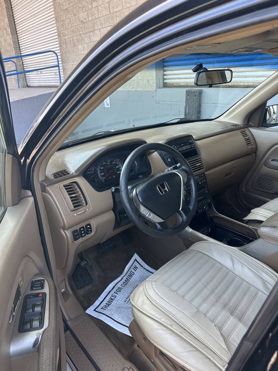 Used 2005 Honda Pilot EX-L image 4