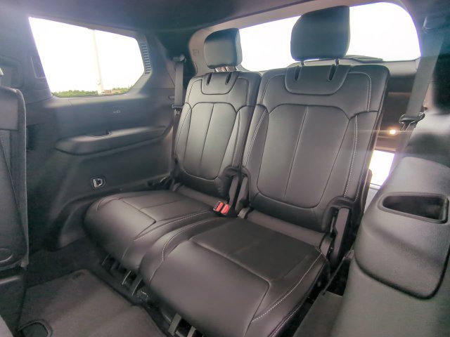 New 2027 Jeep Grand Cherokee L Limited w/ Technology Group II AWD/4WD image 16