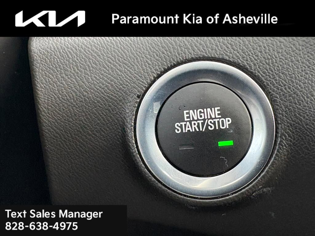 Used 2023 GMC Terrain AT4 w/ Tech Package image 14