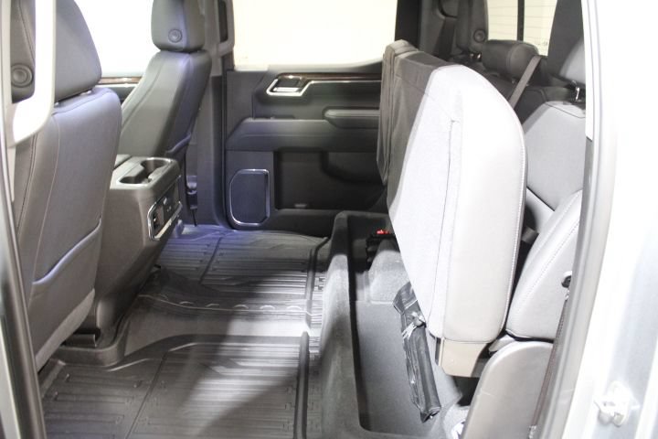 New 2026 GMC Sierra 1500 Elevation w/ Elevation Premium Package AWD/4WD image 59