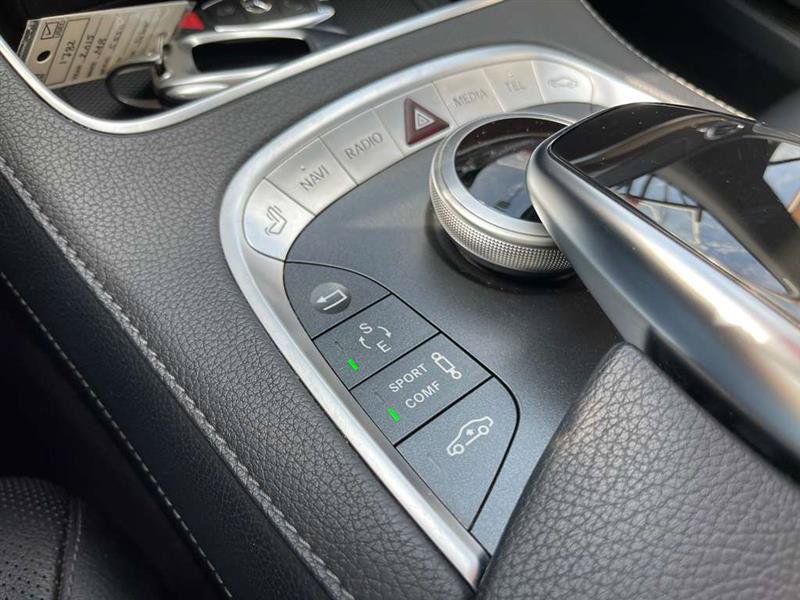 Used 2015 Mercedes-Benz S 550 4MATIC Sedan image 71