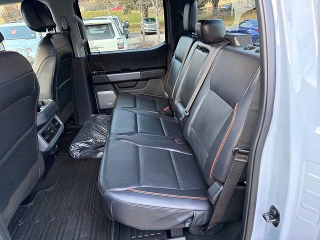 Used 2025 Ford F350 Lariat w/ FX4 Off-Road Package image 13