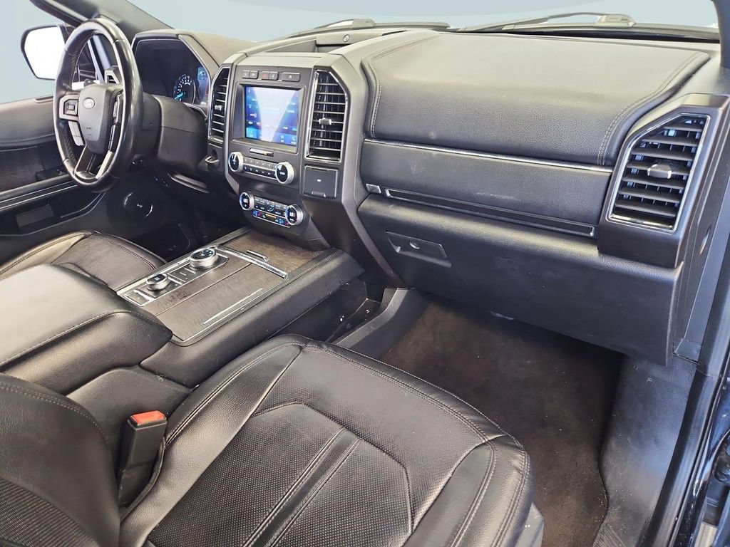 Used 2021 Ford Expedition Limited AWD/4WD image 29