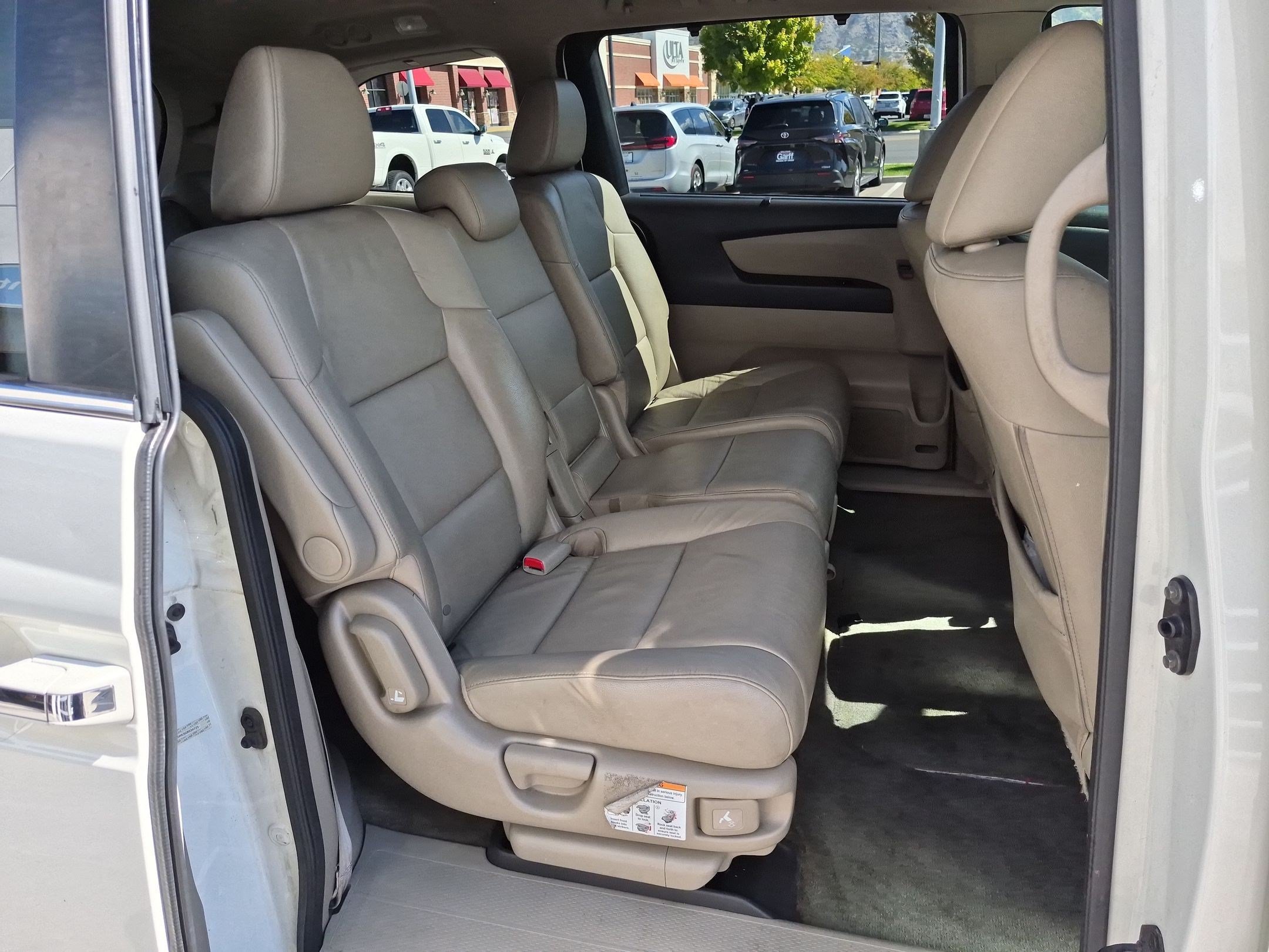 Used 2016 Honda Odyssey EX-L image 32