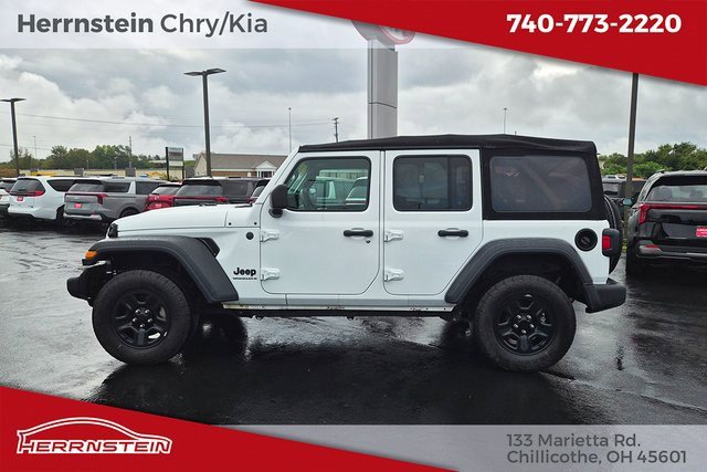 Used 2024 Jeep Wrangler Sport image 4