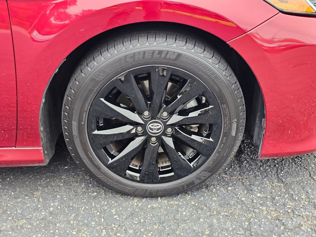 Used 2018 Toyota Camry LE FWD image 9