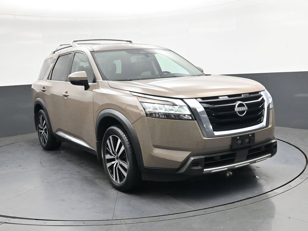 Used 2023 Nissan Pathfinder Platinum w/ Cargo Package AWD/4WD video 2