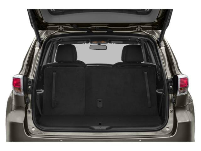 Used 2015 Toyota Highlander LE AWD/4WD image 13