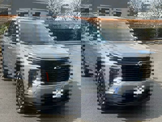 New 2026 Chevrolet Traverse LT w/ Midnight/Sport Edition