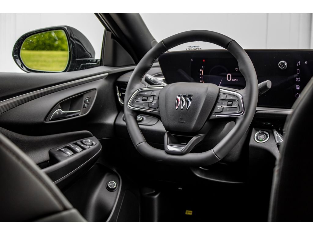 New 2025 Buick Envista Avenir image 37