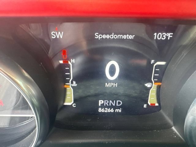 Used 2022 Jeep Gladiator Rubicon w/ LED Lighting Group AWD/4WD image 17