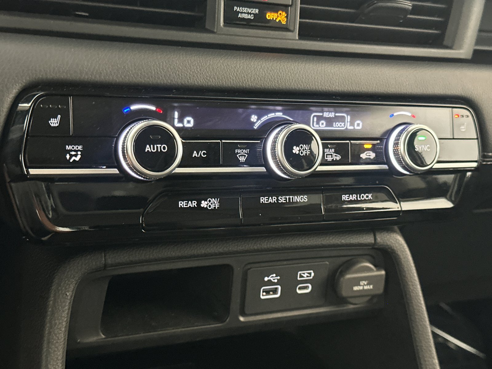 Used 2024 Honda Pilot Touring image 20