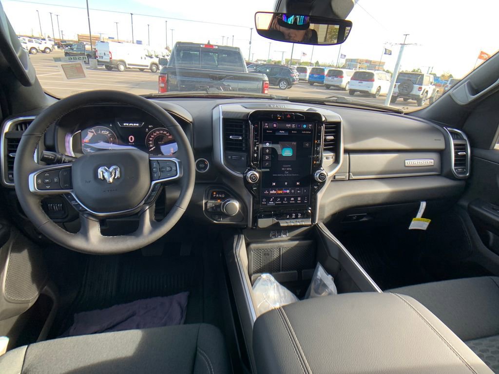 New 2026 RAM 1500 4x4 Crew Cab image 12