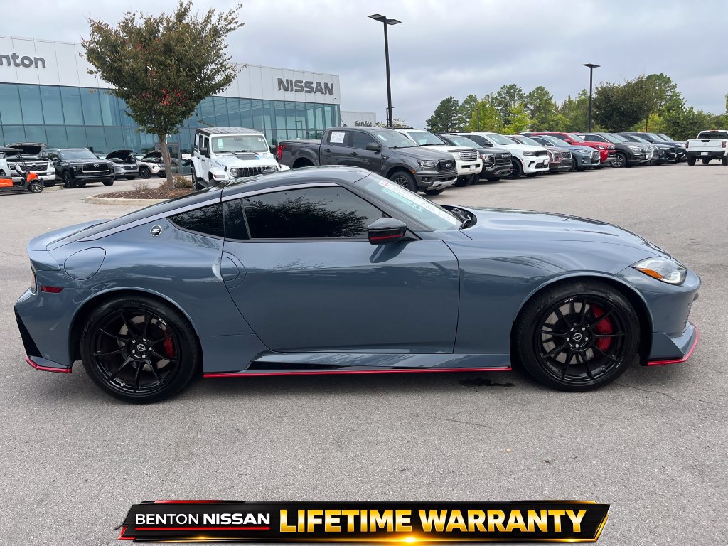 Used 2024 Nissan Z NISMO w/ Floor Mat Package RWD image 11