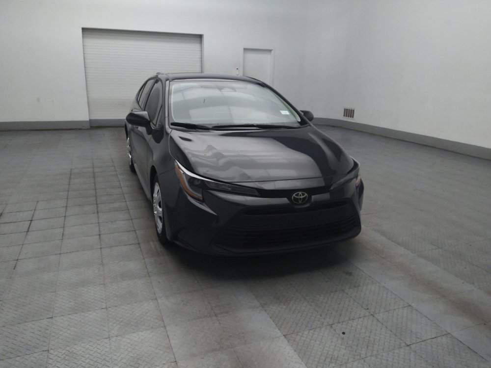 Used 2025 Toyota Corolla LE w/ Convenience Package FWD image 13