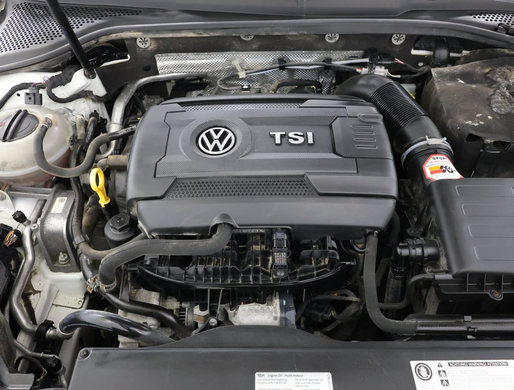 Used 2017 Volkswagen GTI Sport FWD image 27