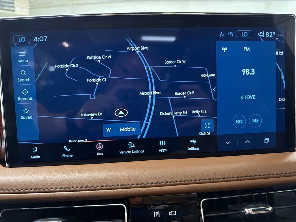 Used 2022 Lincoln Nautilus Reserve w/ Equipment Group 201A image 25