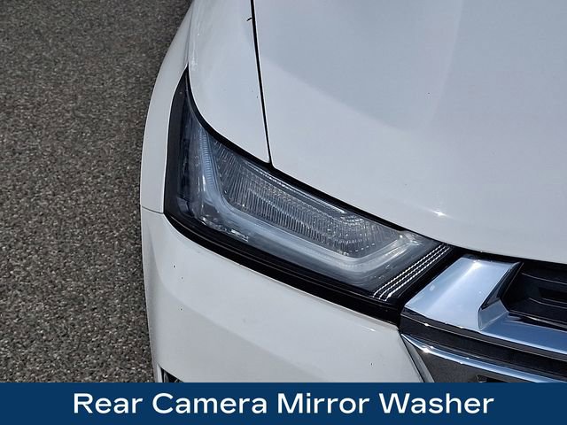 Used 2023 Chevrolet Traverse LT w/ LT Premium Package image 31