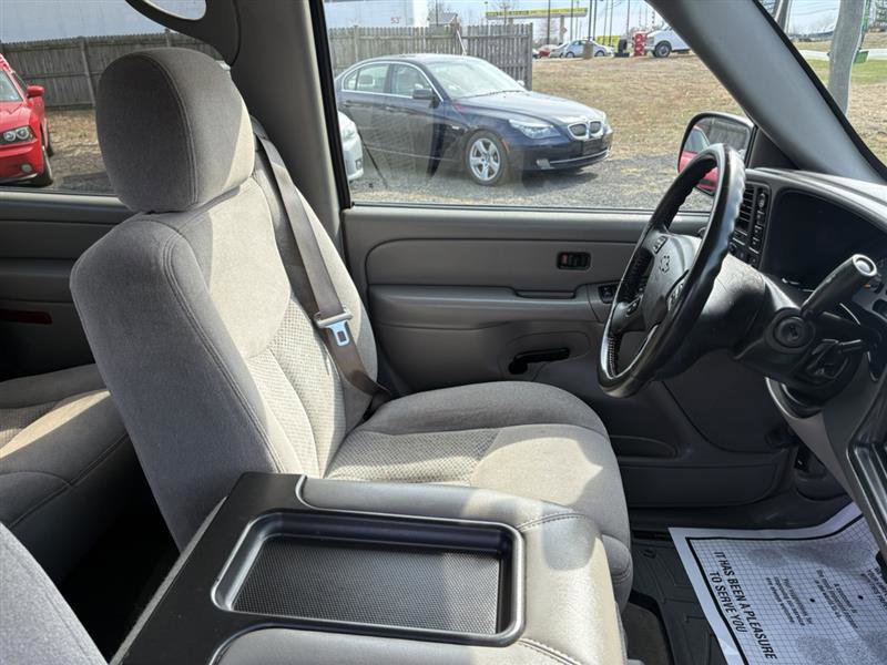 Used 2006 Chevrolet Avalanche LS image 21