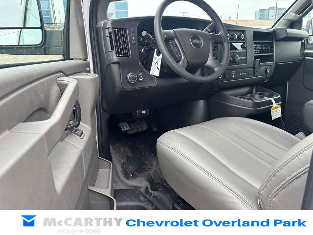 New 2025 Chevrolet Express 3500 RWD 3500 135 w/ Driver Convenience Package image 4