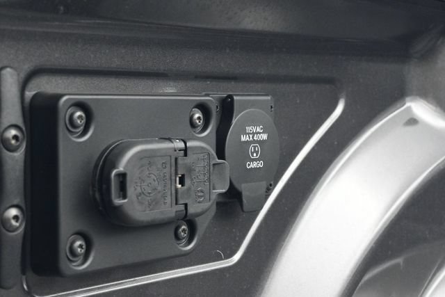 New 2026 RAM 3500 Tradesman AWD/4WD image 18
