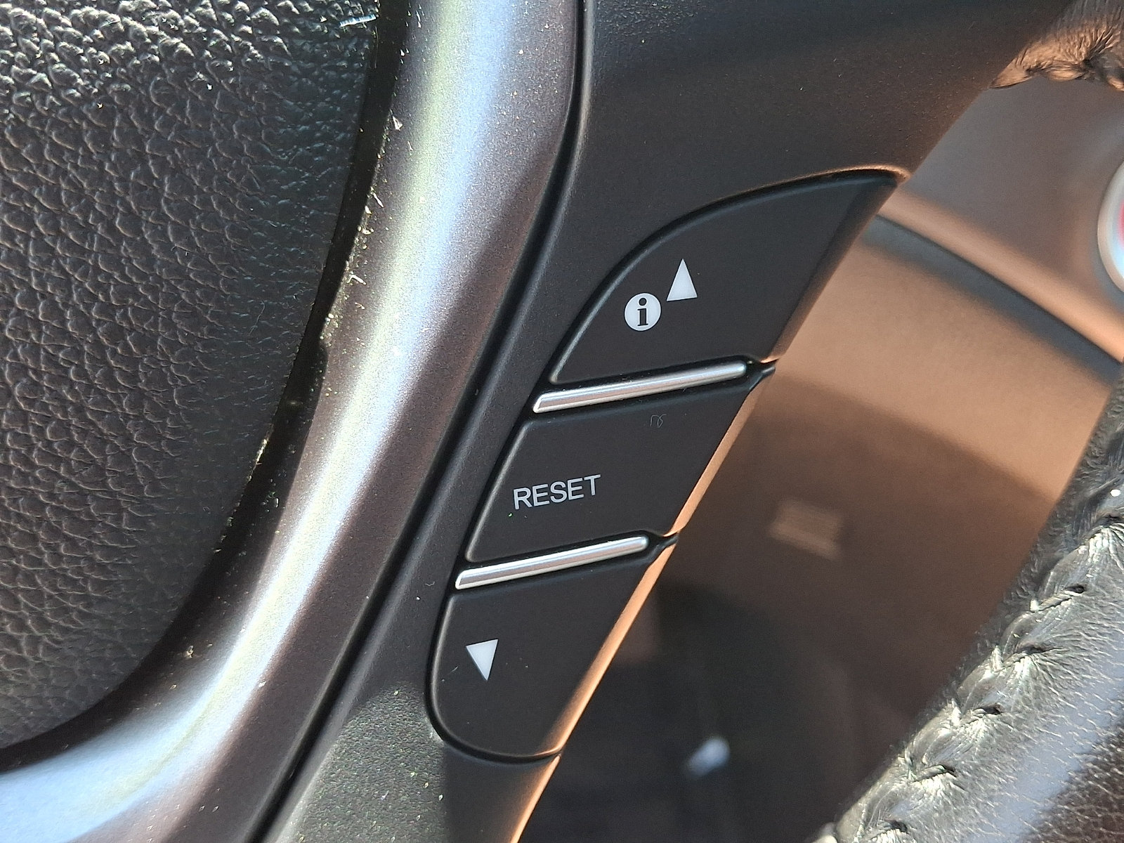 Used 2016 Honda Pilot EX-L image 25