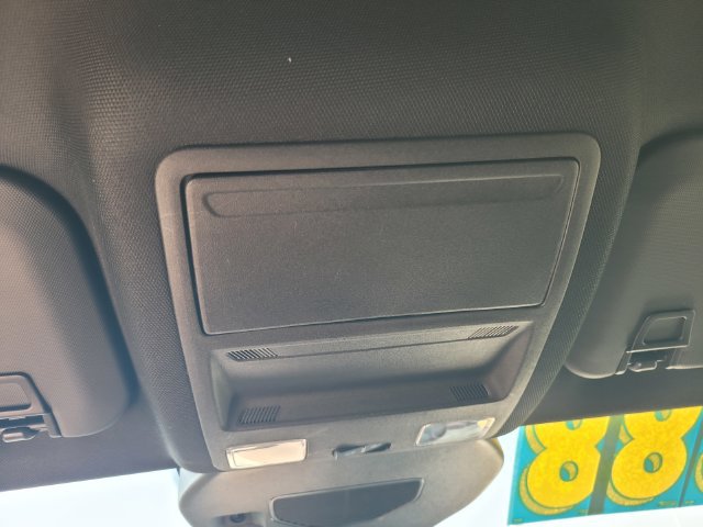Used 2025 Ford Escape ST-Line FWD image 22