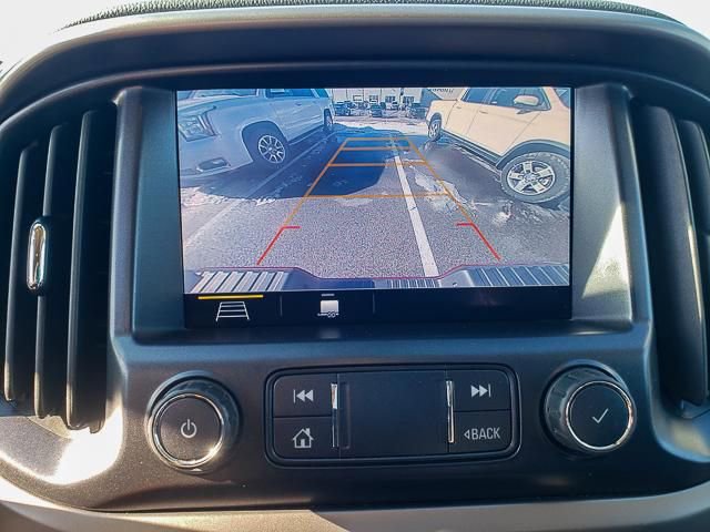Used 2022 Chevrolet Colorado Z71 AWD/4WD image 18