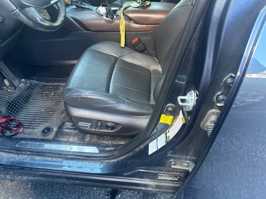 Used 2021 Toyota Venza Limited w/ Advanced Technology Package AWD/4WD image 9