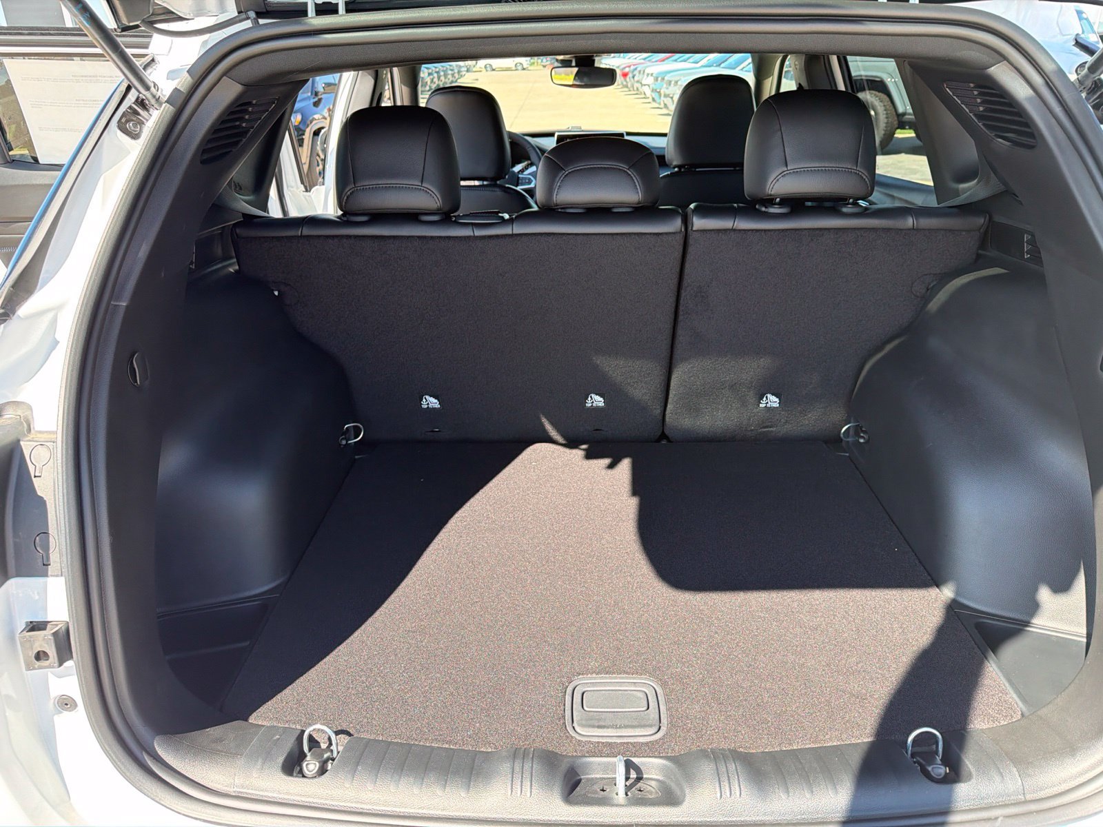 New 2027 Jeep Compass Latitude AWD/4WD image 17