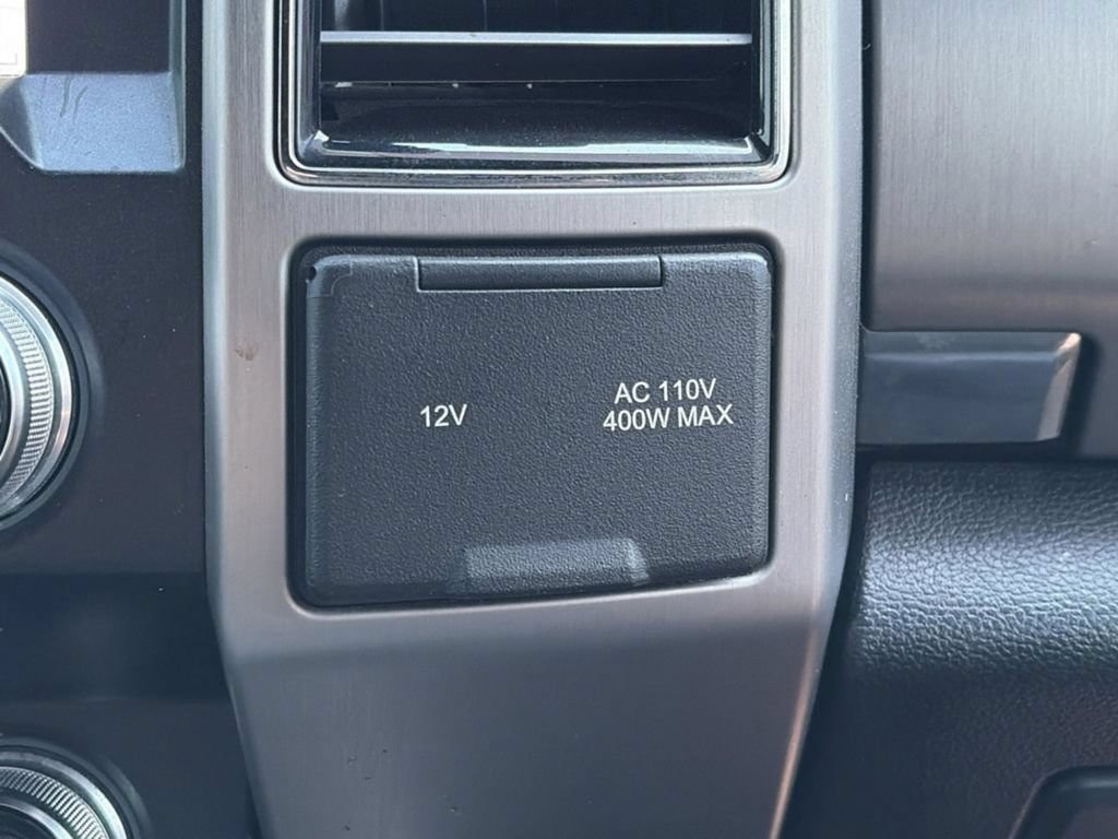 Used 2020 Ford F350 Platinum w/ FX4 Off-Road Package AWD/4WD image 16