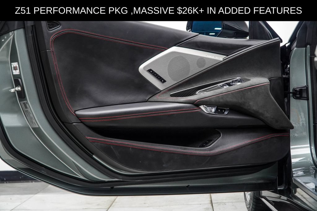 Used 2022 Chevrolet Corvette Stingray Premium Cpe w/ Z51 Performance Package RWD image 41